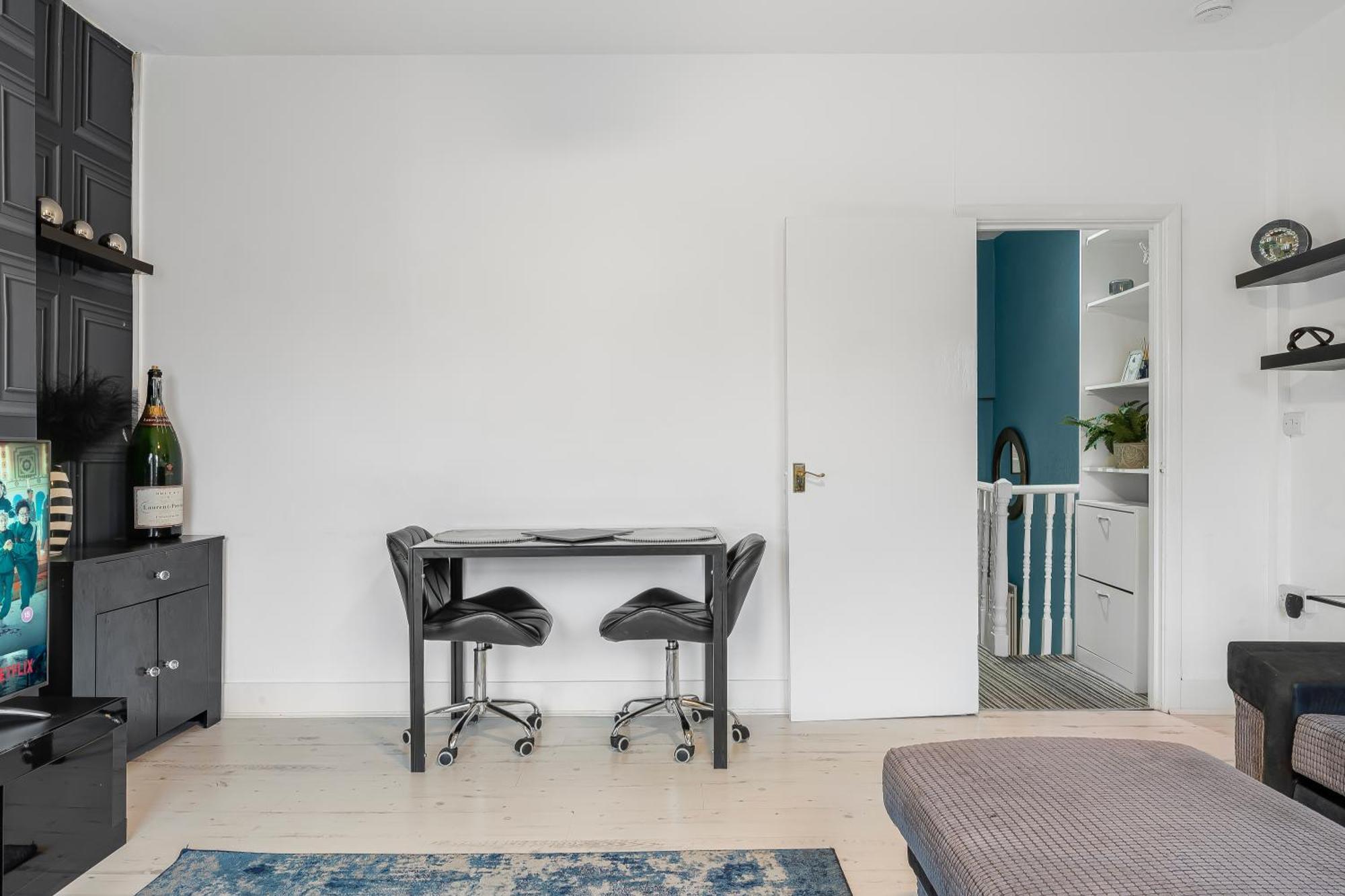 Spacious One Bedroom Private Flat In Brixton +Wifi لندن المظهر الخارجي الصورة